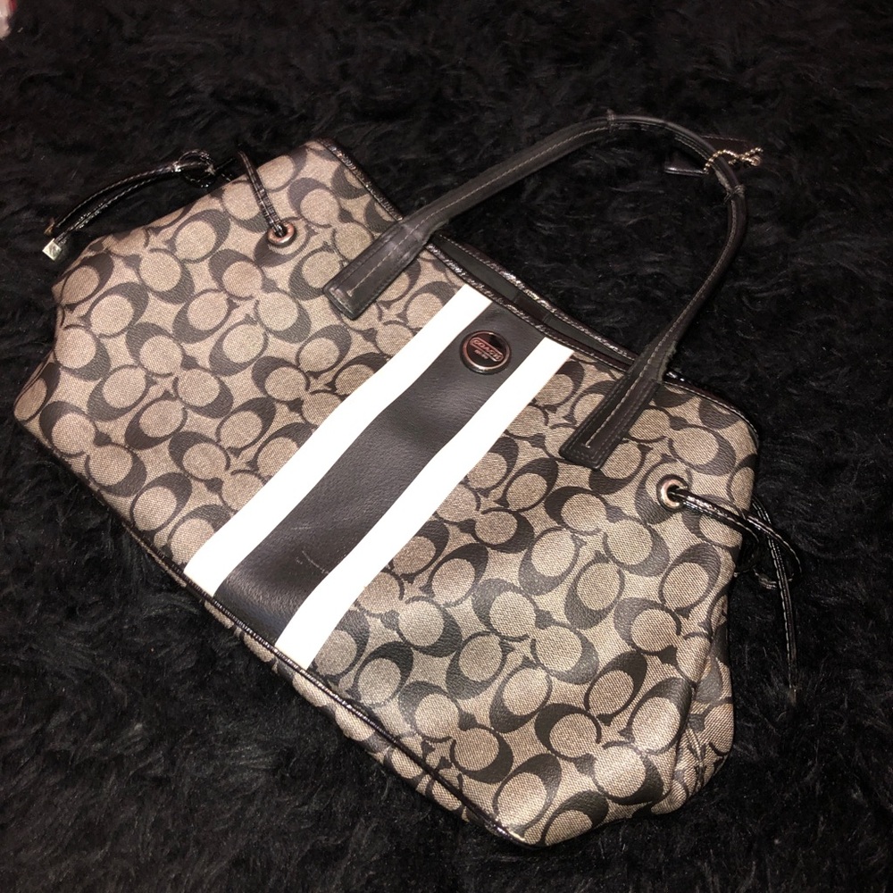 LARGE COACH BAG